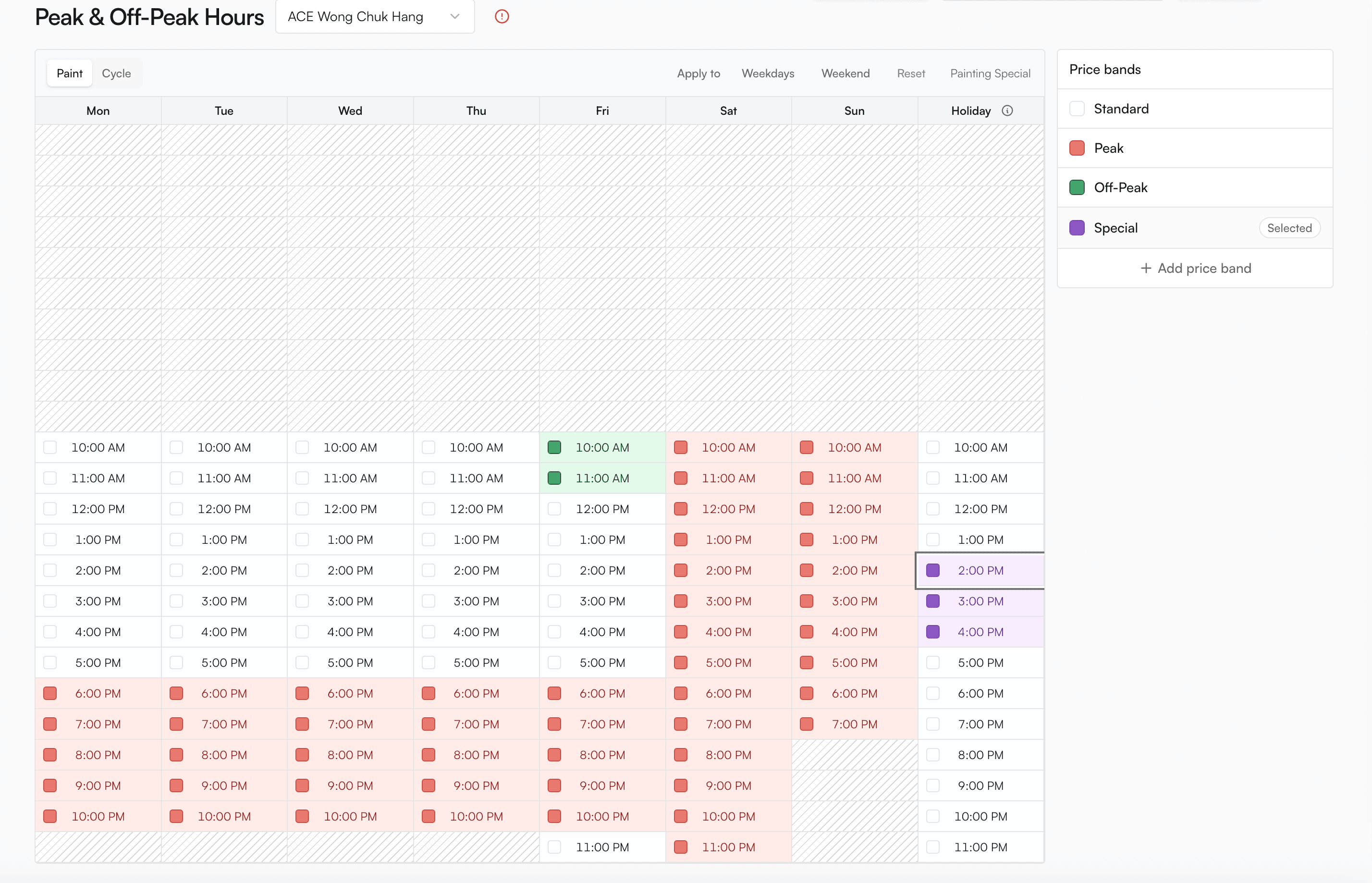 Peak and off-peak hours editor in the Hurdl club admin, with price bands painted across the weekly schedule grid.